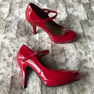 City Classified Heels